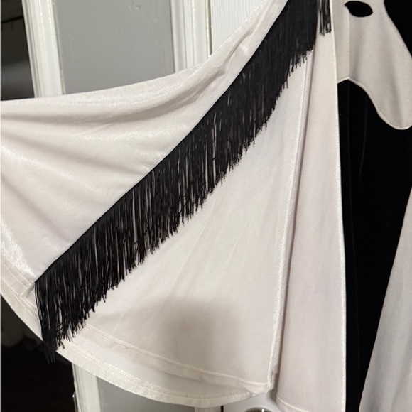 Dueling horses with thicc boy necks bell sleeve dress by Fashion Brand Company - Picture 4 of 4